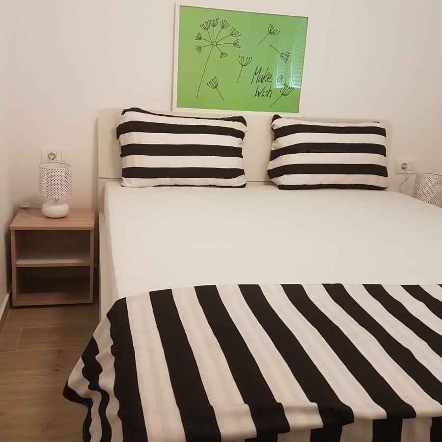 Apartment Milka Split Bagian luar foto